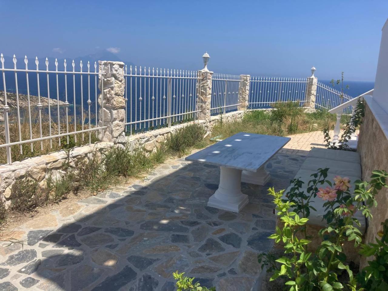 Villa Ulyana Kriaritsi - Athos Sea View & Spa Exterior photo